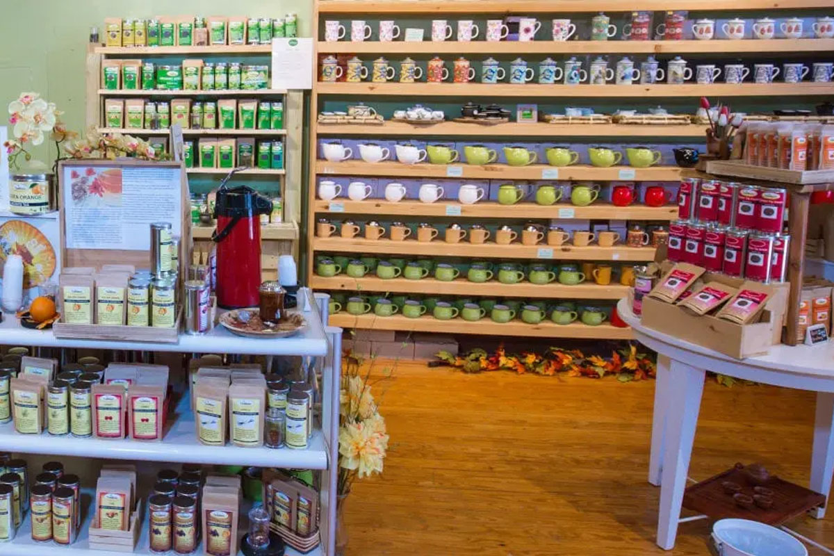 TeaMaze-Wall Of Tea Mugs